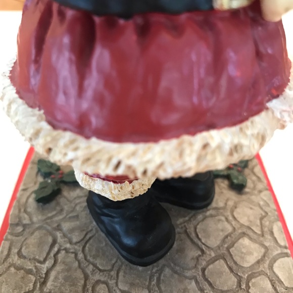 KURT ADLER SIGNED SANTA AND CHILD LIMITED EDITION 3,752 / 7,500.
Early 1990s. - Picture 13 of 16